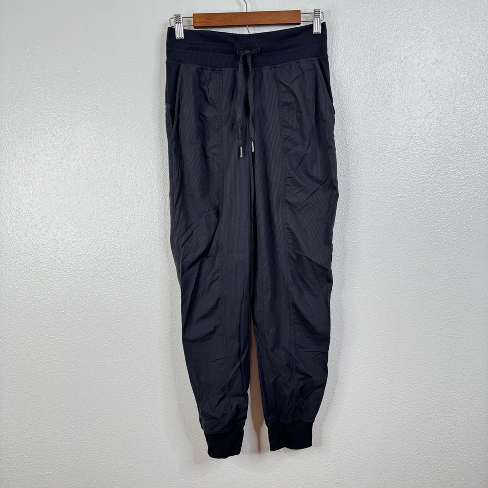 Lululemon Dance Studio Joggers Mid-Rise Black Size‎ 4